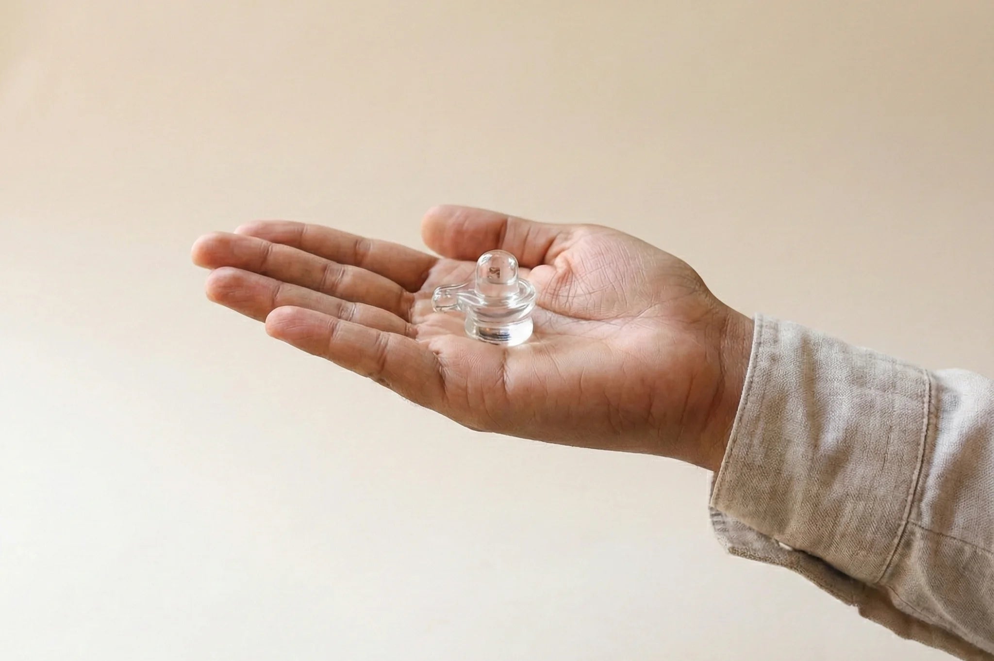 Sphatik Shiv Lingam (1x1 Inch)